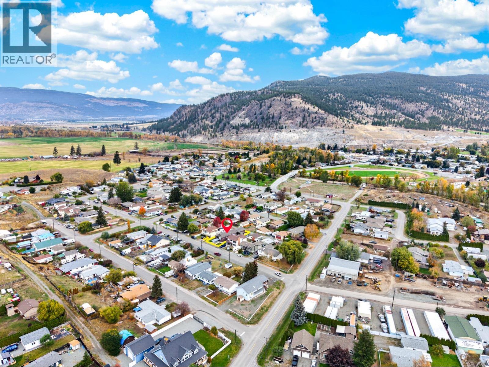 1410 Walnut Avenue, Merritt - Image 1