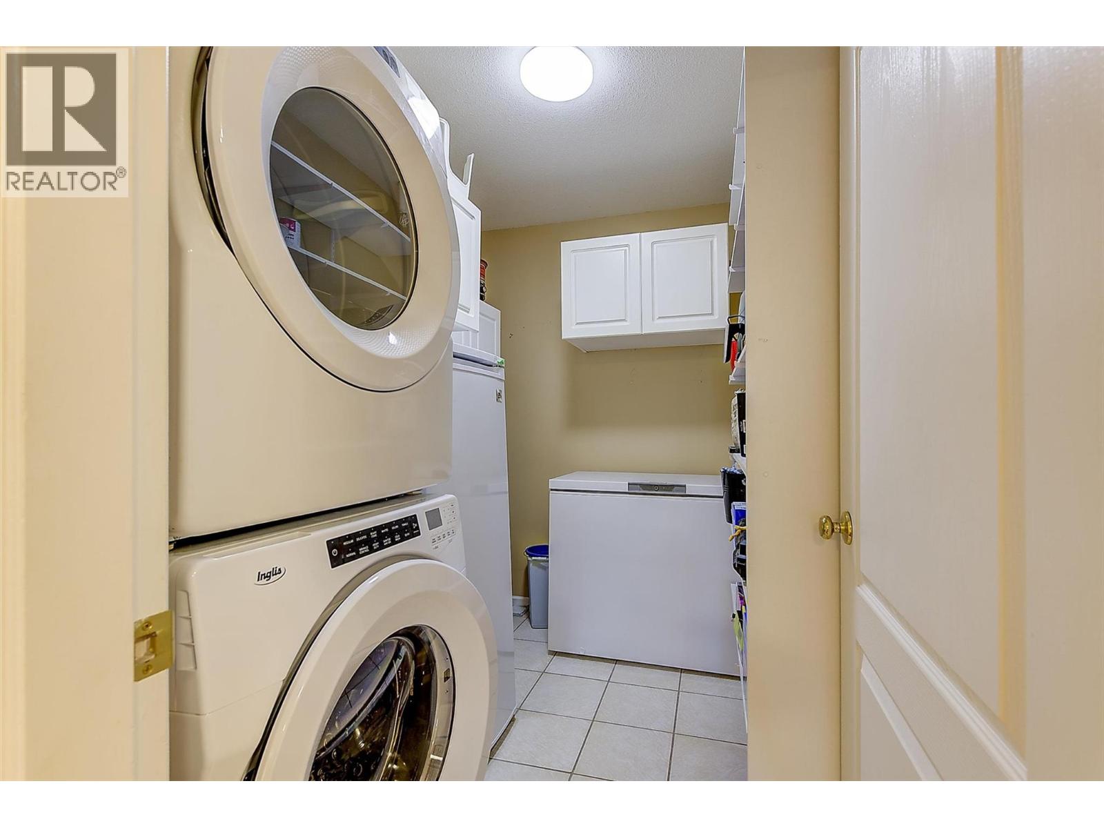 #311 709 Houghton Road - 36
