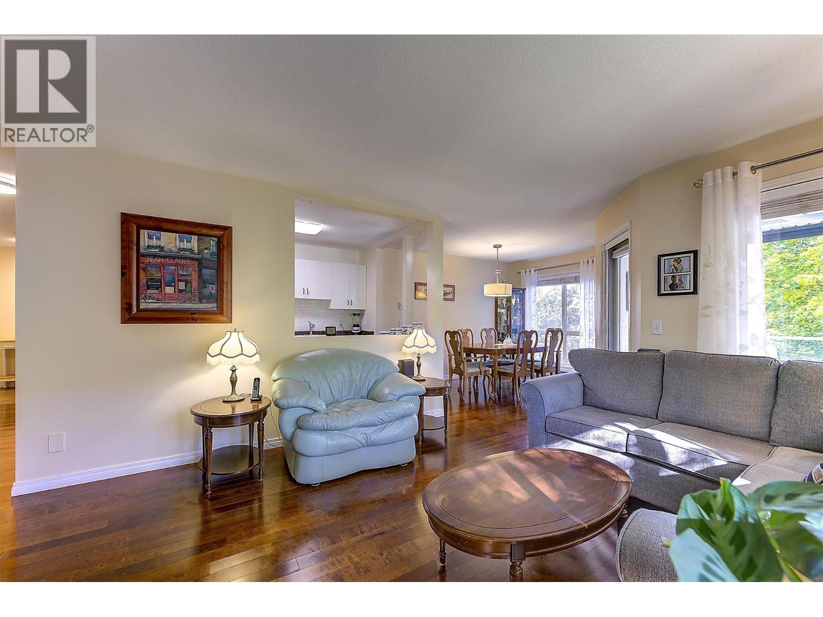 #311 709 Houghton Road - 8