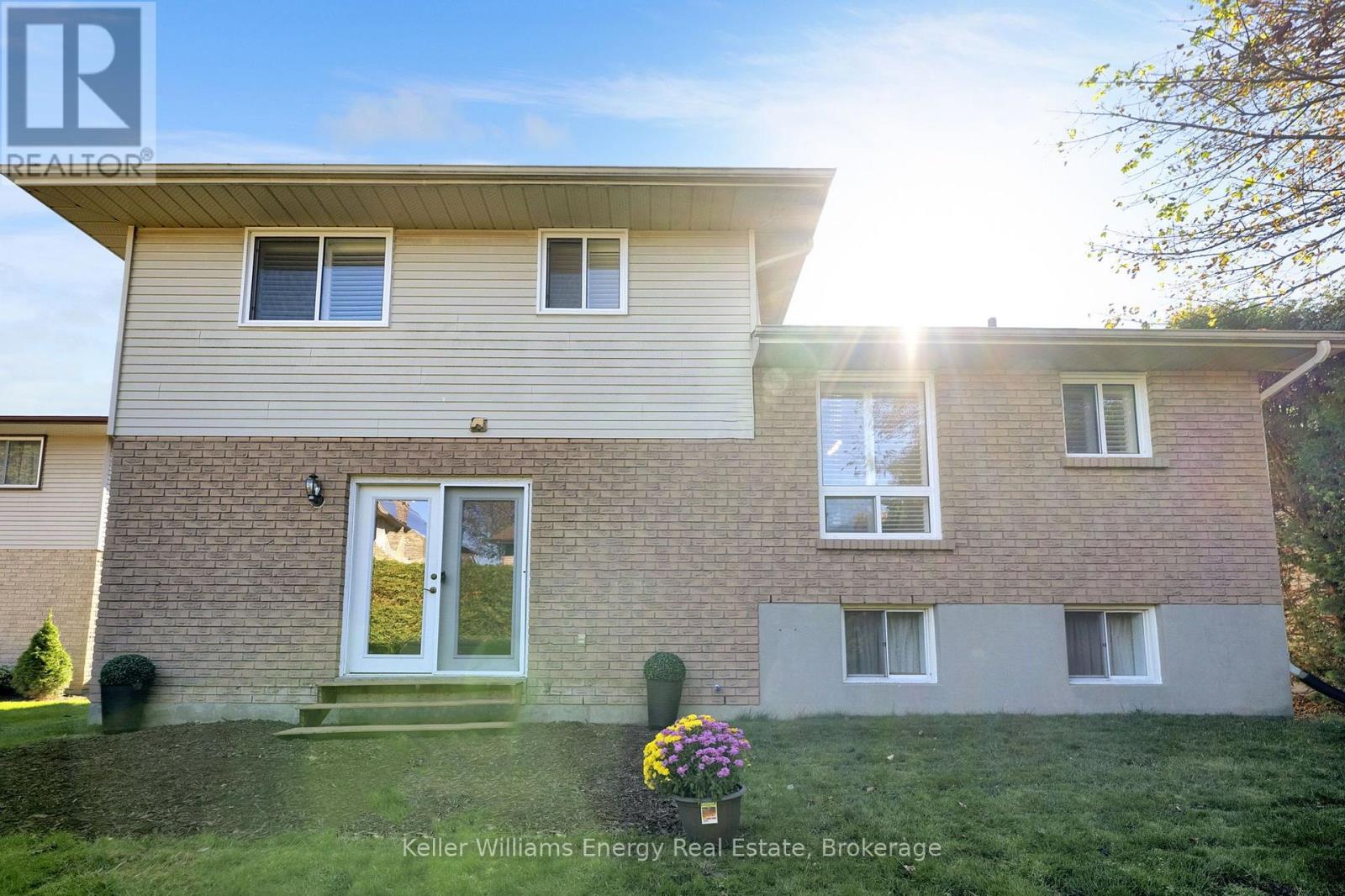 830 SAINT ANNE COURT - 37