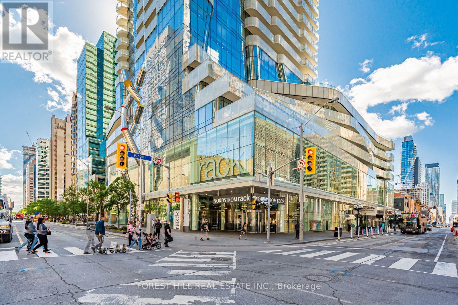 6805 - 1 BLOOR STREET E, Toronto (Church-Yonge Corridor)