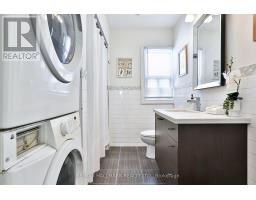 535 Westmount Avenue, Toronto, ON M6E3N6 Photo 6