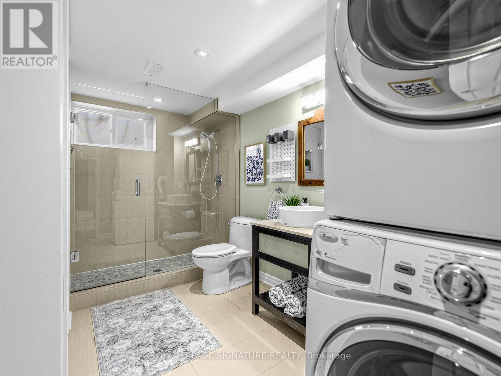 45 Robinson Street, Toronto, ON photo 22