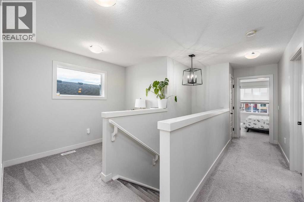 228 River Heights Drive, Cochrane — photo 17