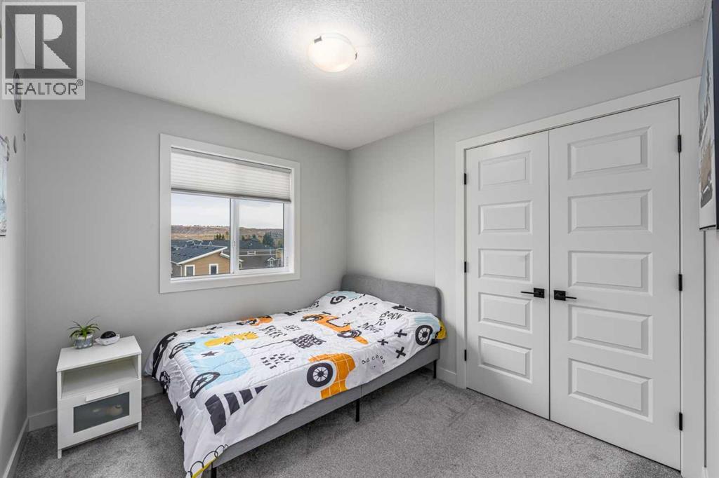 228 River Heights Drive, Cochrane — photo 25