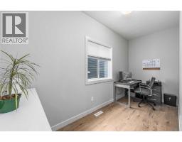 Bedroom - 228 River Heights Drive, Cochrane, AB T4C0W2 Photo 12