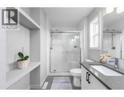 228 River Heights Drive, Cochrane, AB T4C0W2 Photo 22