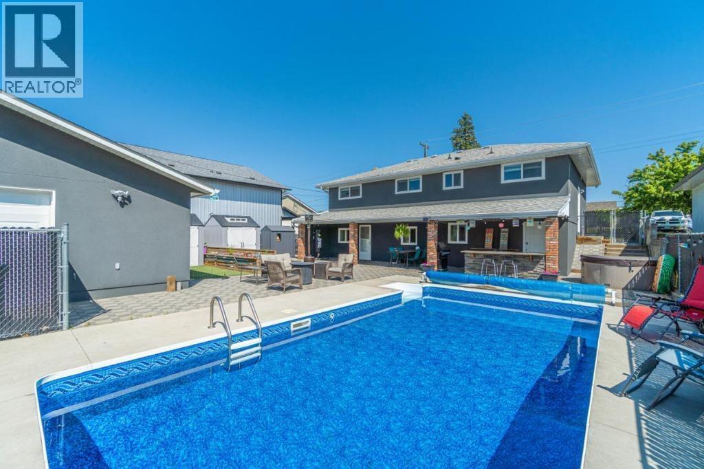 1151 Selkirk Avenue N - 6