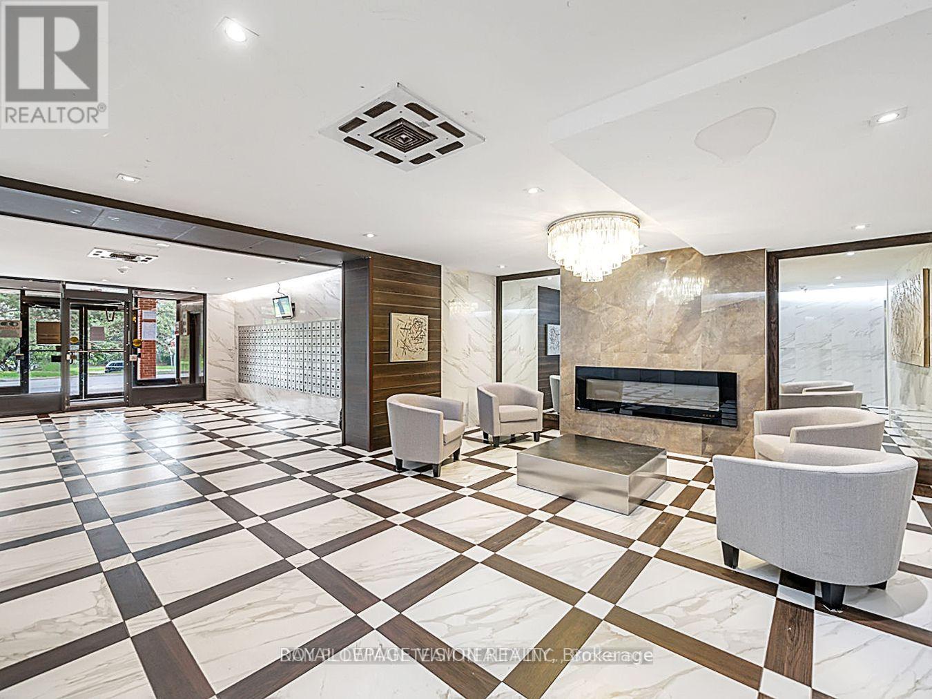 #606 100 WINGARDEN COURT - 4