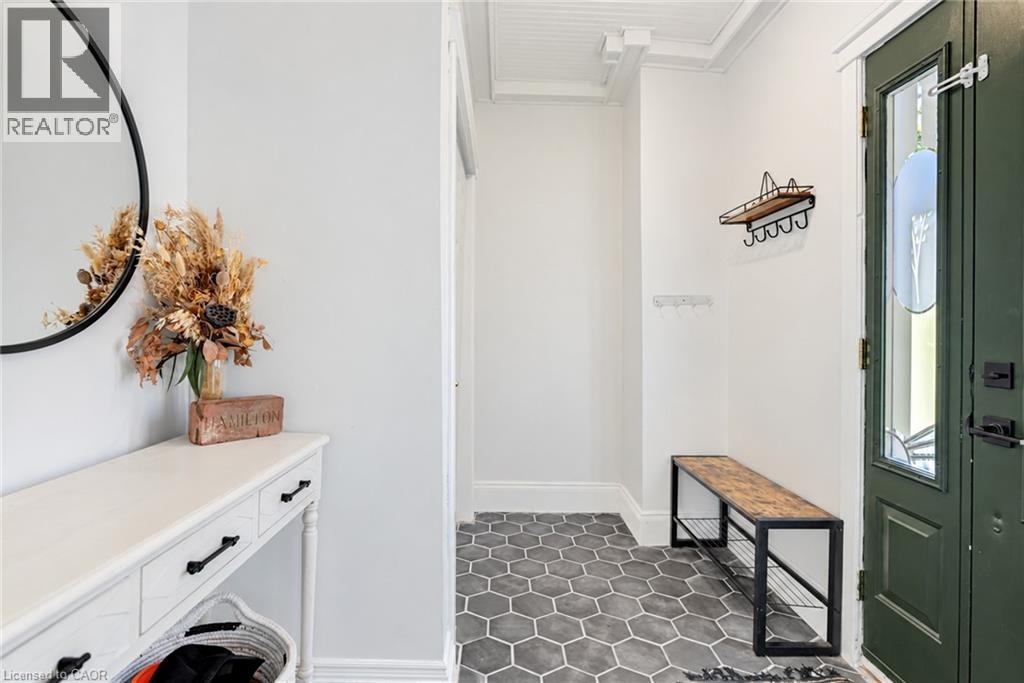 175 ROSSLYN Avenue S, Hamilton — photo 6