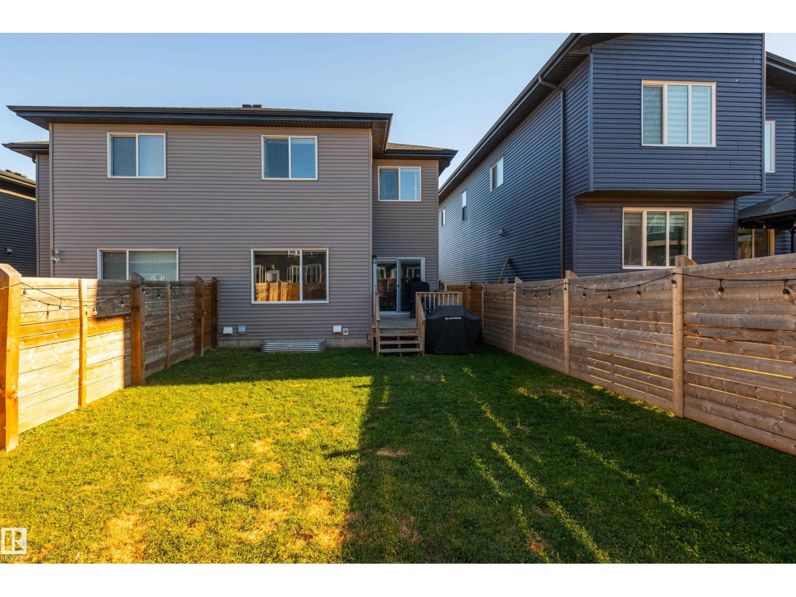 310 41 ST SW, photo 39 of 45