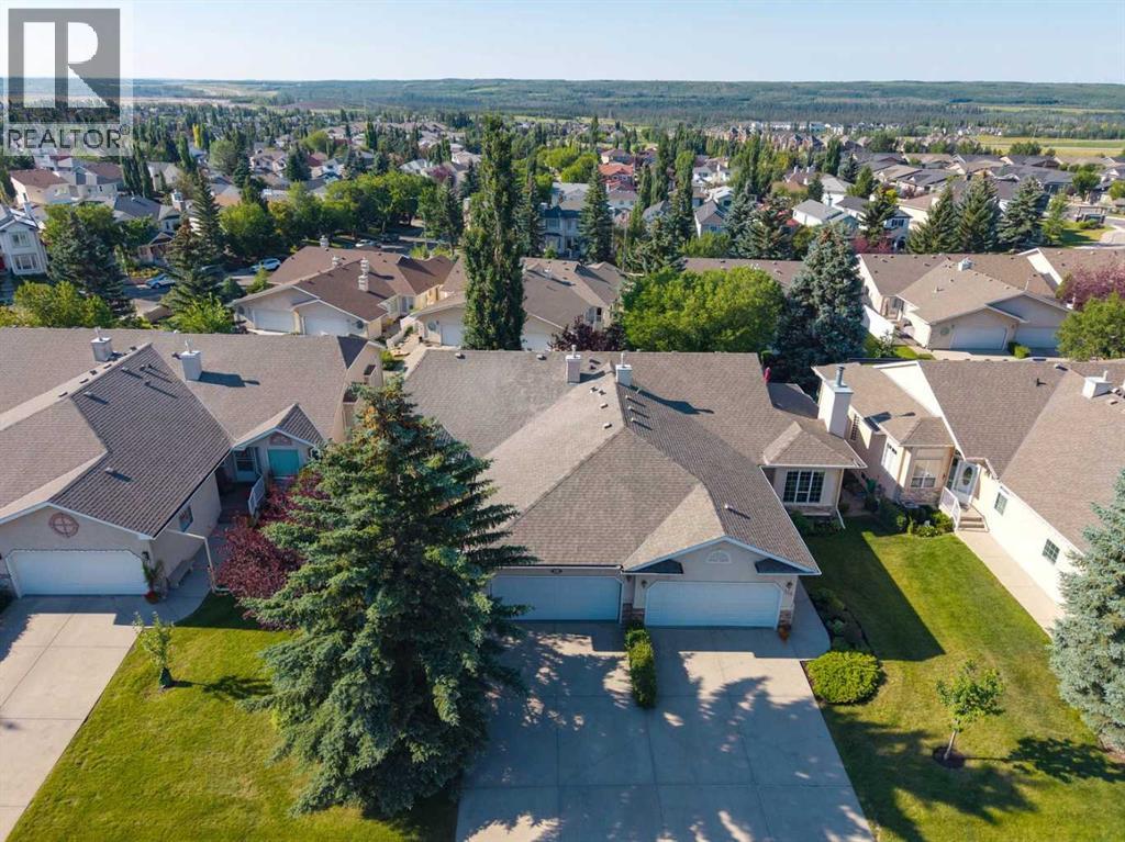 121 Sierra Morena Green SW, Calgary — photo 3