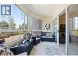 945 Lawrence Avenue Unit# 207, Kelowna, BC V1Y2B3 Photo 14