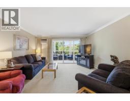 945 Lawrence Avenue Unit# 207, Kelowna, BC V1Y2B3 Photo 11