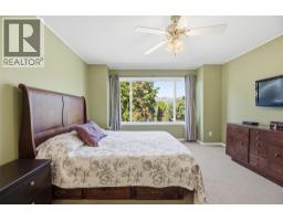 945 Lawrence Avenue Unit# 207, Kelowna, BC V1Y2B3 Photo 18
