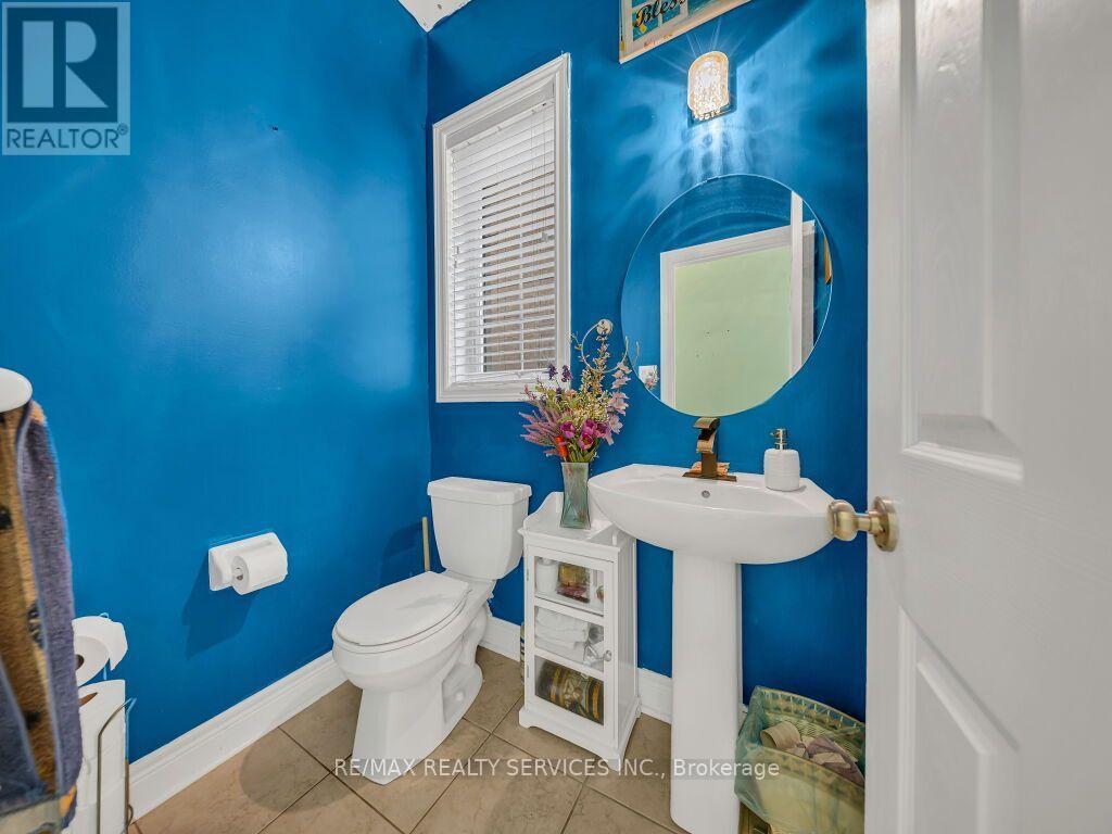 28 Zanetta Crescent, Brampton, ON photo 20