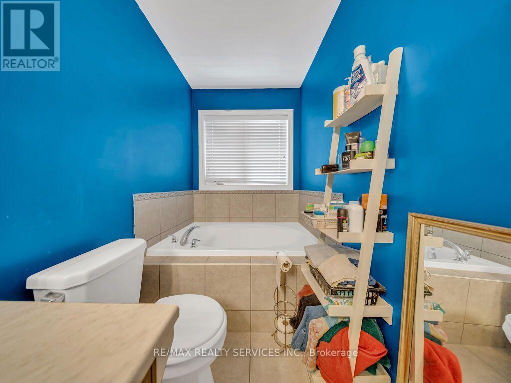 28 Zanetta Crescent, Brampton, ON photo 27