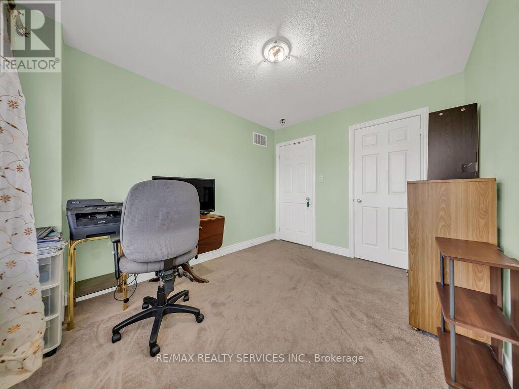 28 Zanetta Crescent, Brampton, ON photo 33