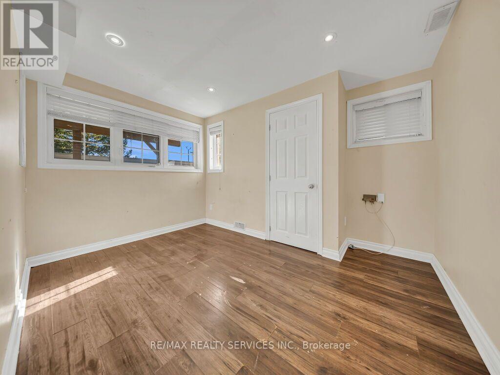 28 Zanetta Crescent, Brampton, ON photo 40