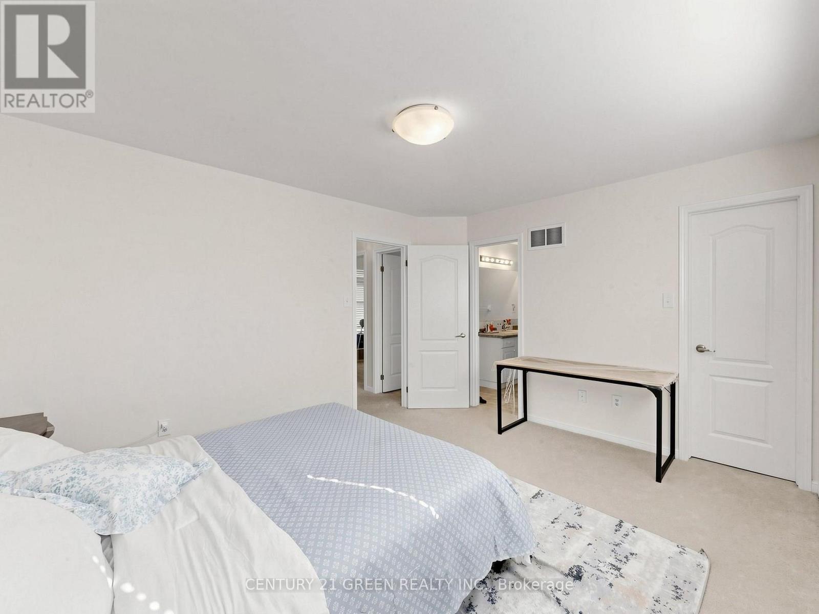 821 Bennett Boulevard, Milton, ON photo 17