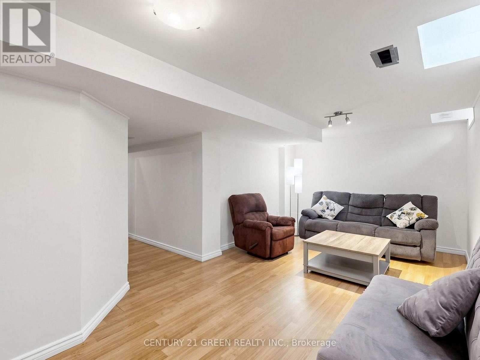 821 Bennett Boulevard, Milton, ON photo 26