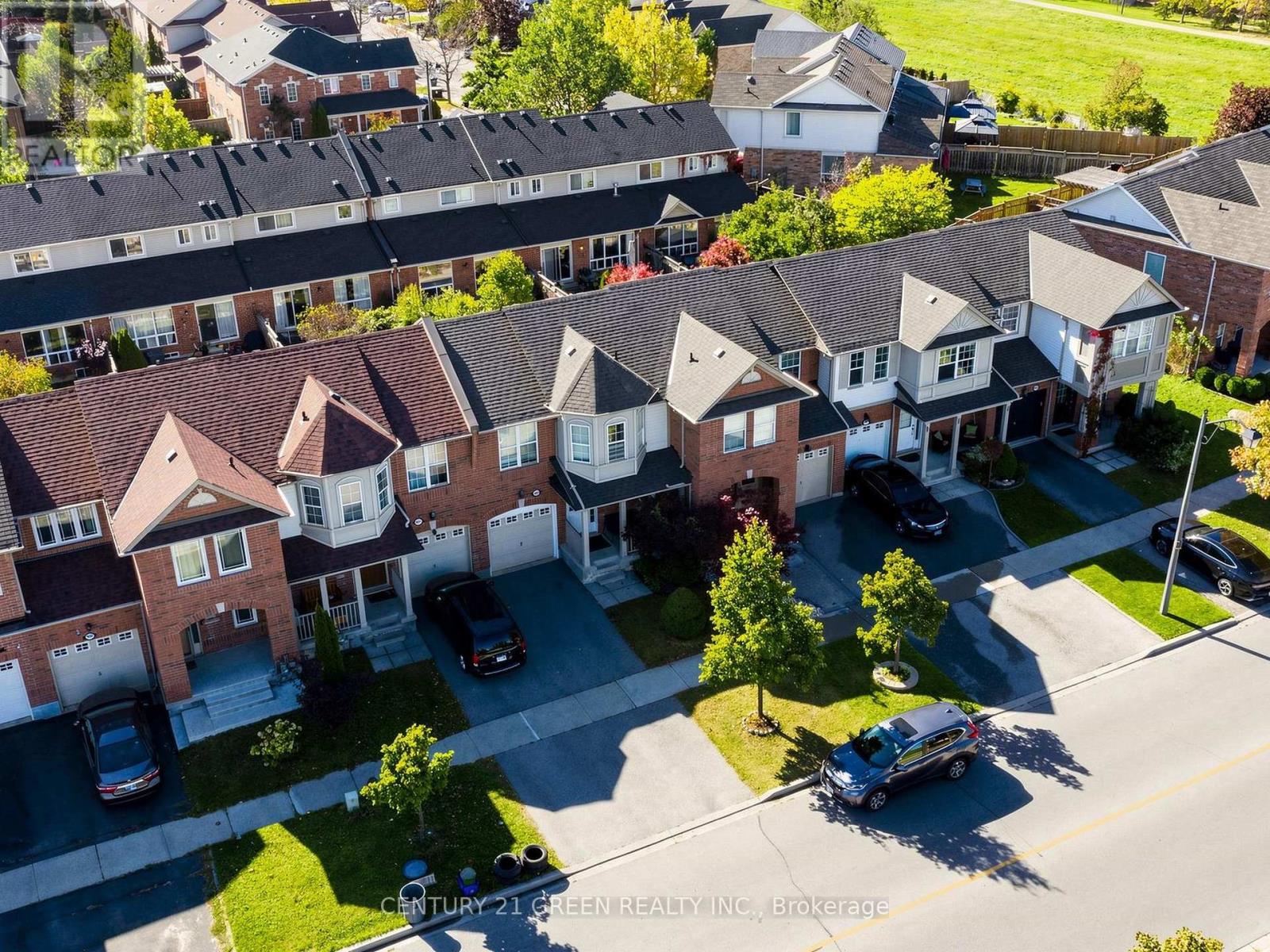 821 Bennett Boulevard, Milton, ON photo 40