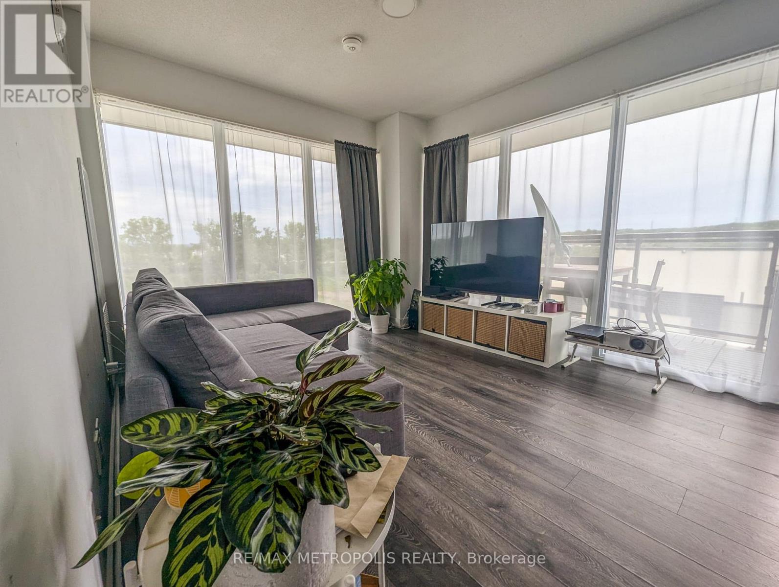 A506 - 1117 COOKE BOULEVARD W, Burlington (LaSalle)