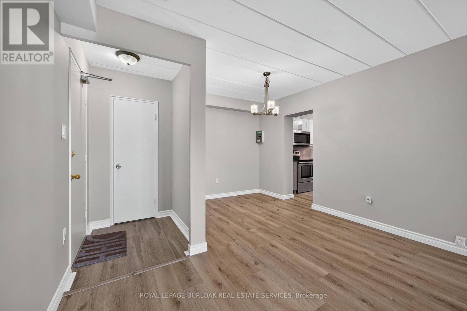 1- 2420 New Street, Burlington, ON photo 10