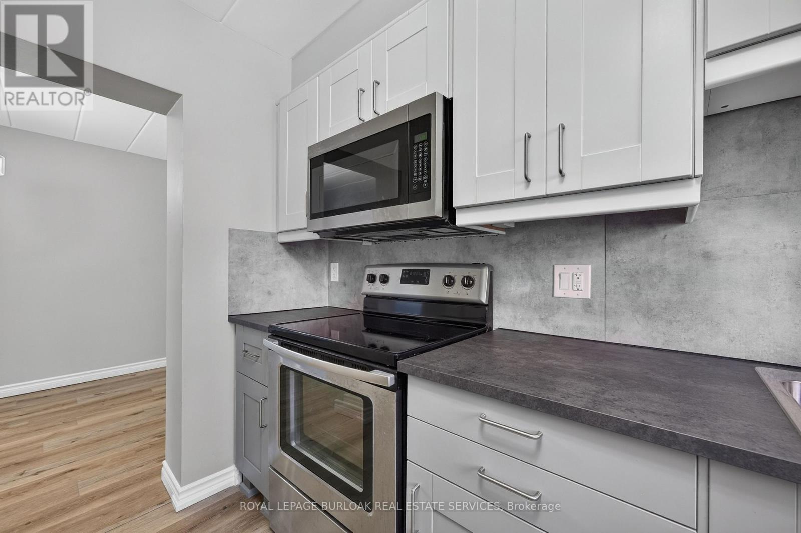1- 2420 New Street, Burlington, ON photo 17