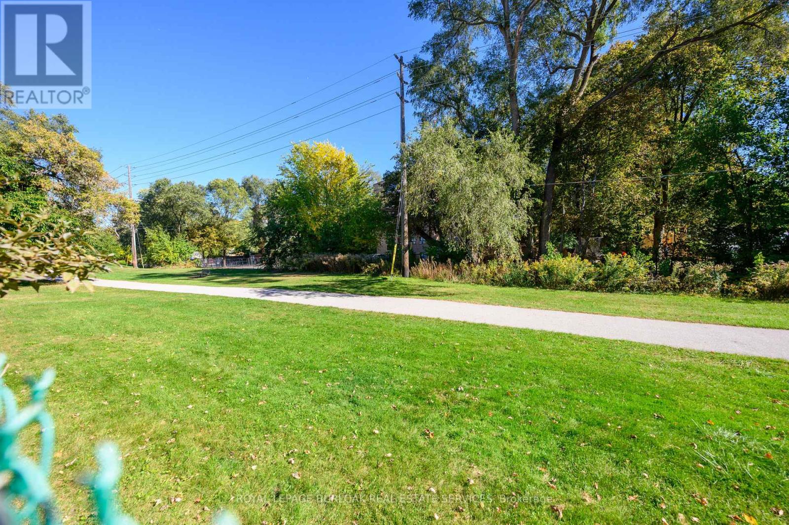 1- 2420 New Street, Burlington, ON photo 26