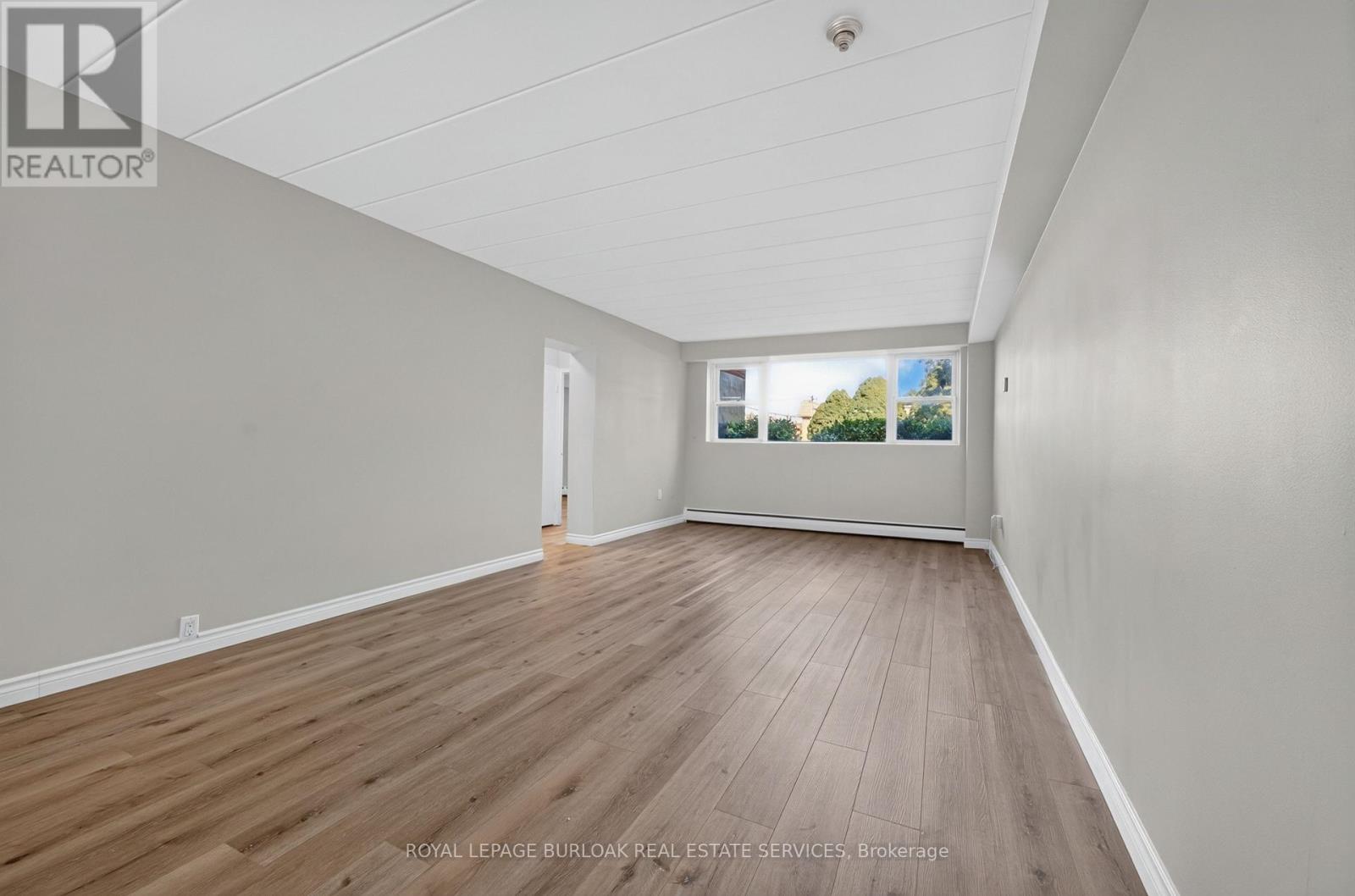 1- 2420 New Street, Burlington, ON photo 6