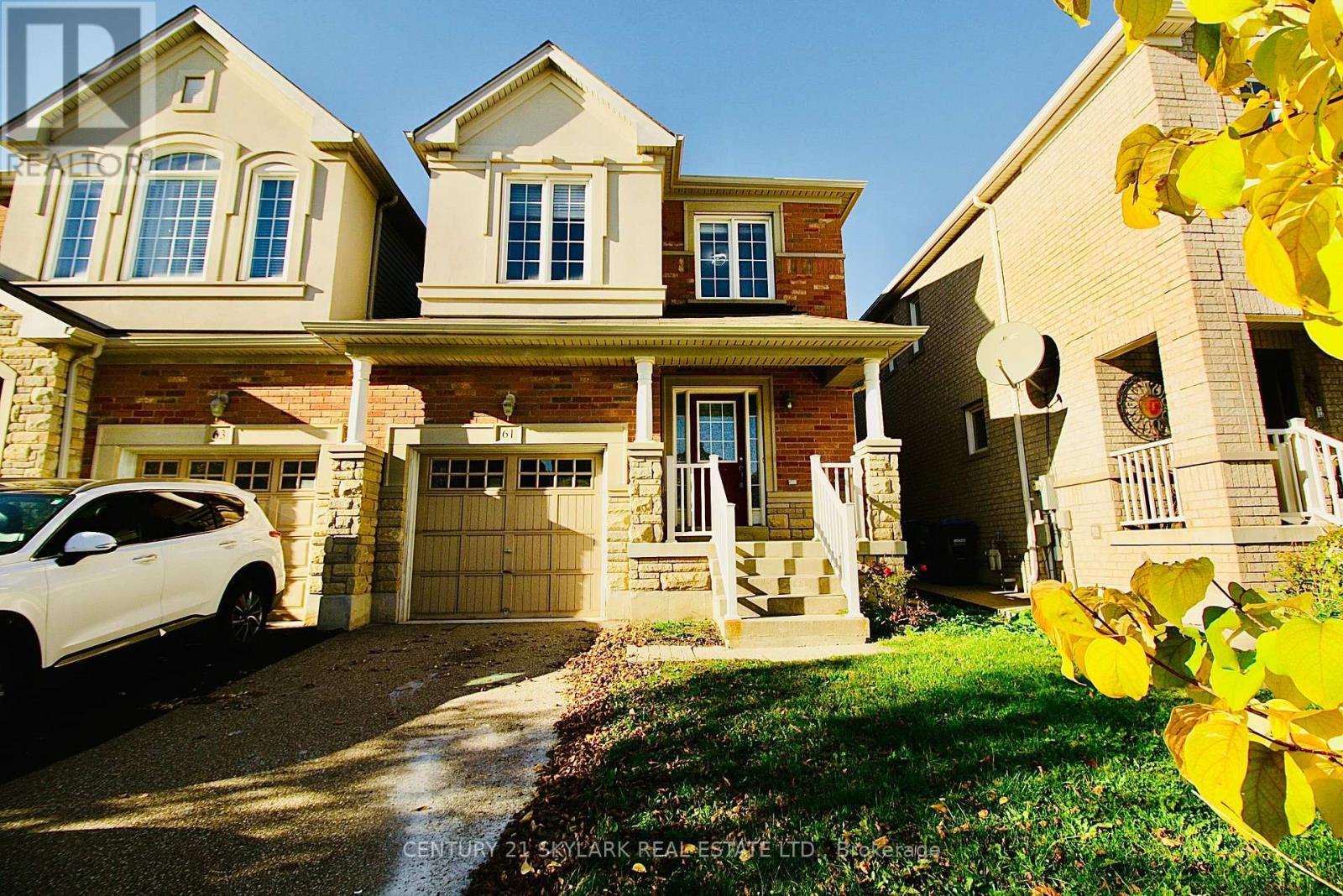 61 Lightcatcher Circle, Brampton, ON photo 1