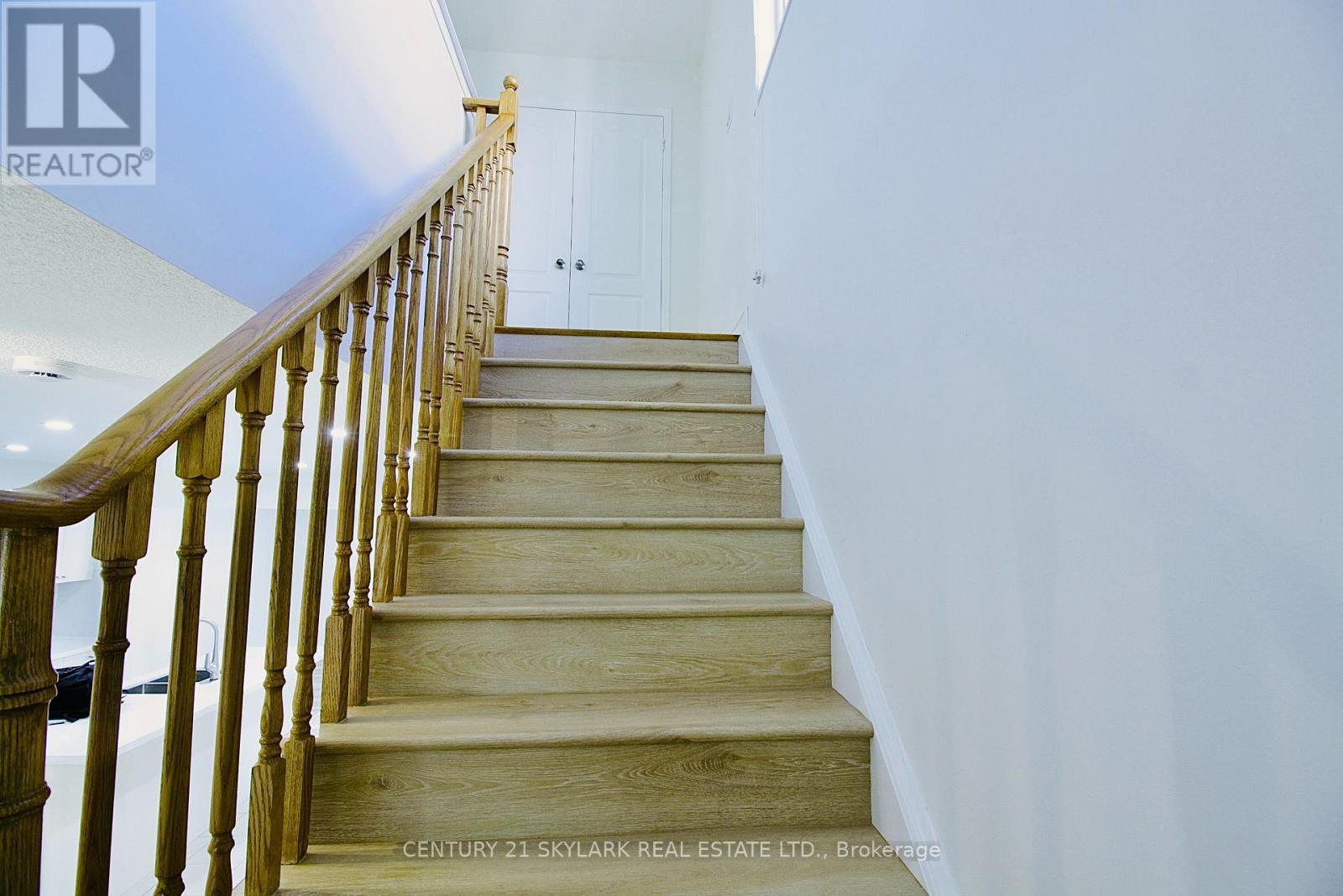 61 Lightcatcher Circle, Brampton, ON photo 12