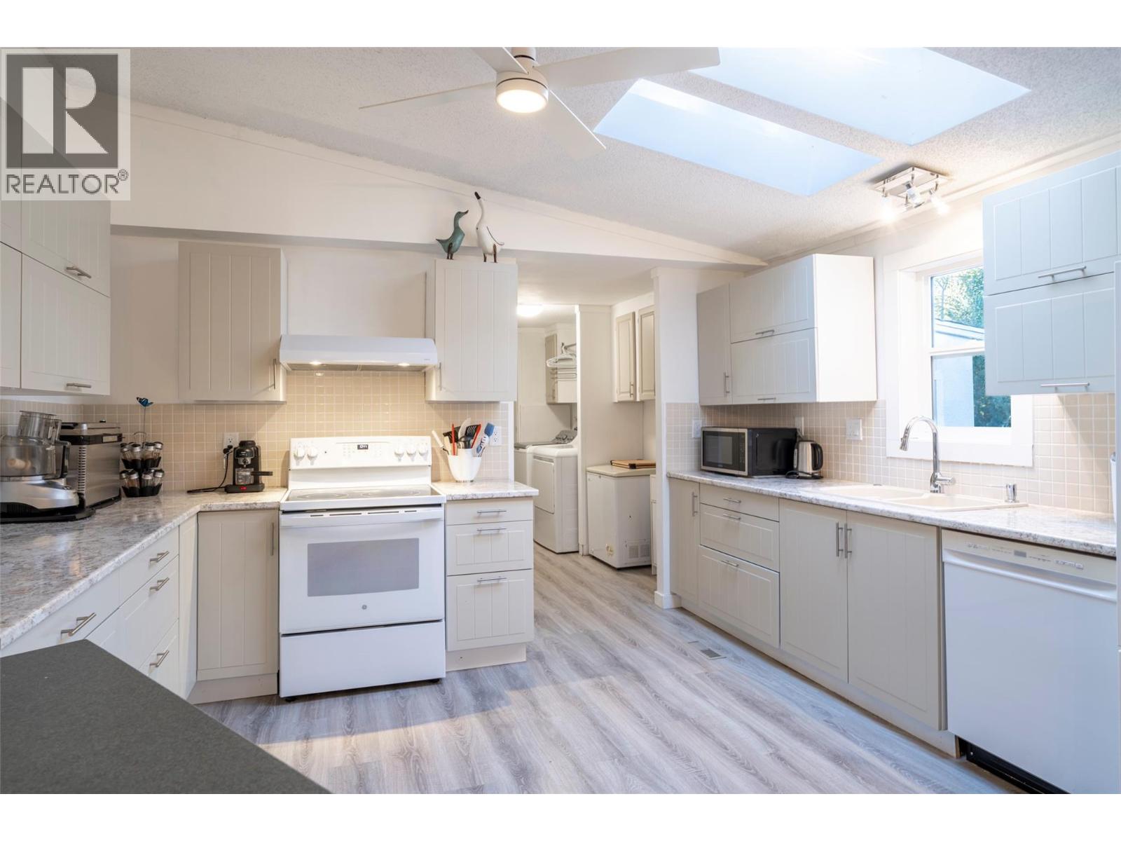 45 1881 Boucherie Road, West Kelowna