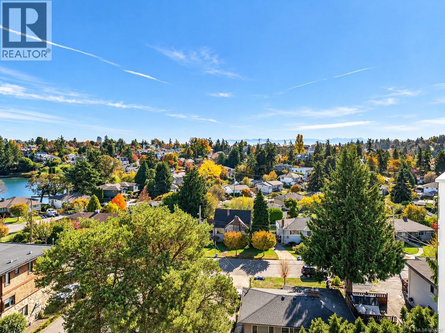 #609 1075 Tillicum Rd - 2