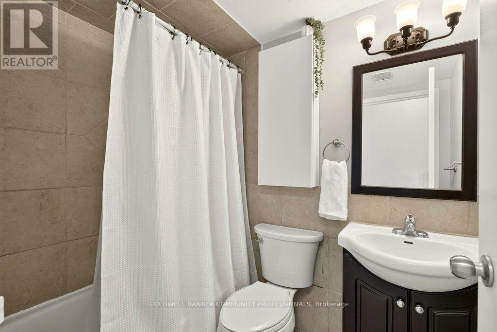 1003- 141 Catharine Street South, Hamilton, ON photo 22