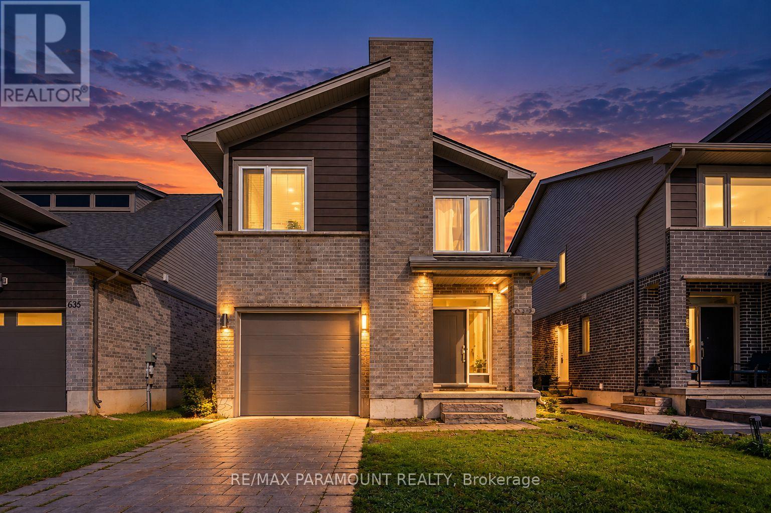 639 BLACKACRES BOULEVARD - 1