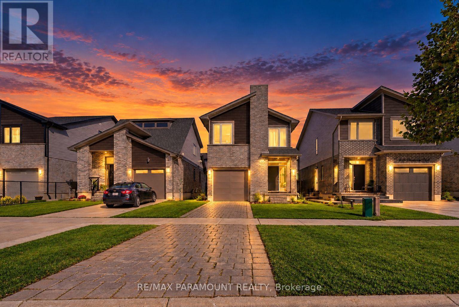 639 BLACKACRES BOULEVARD - 2