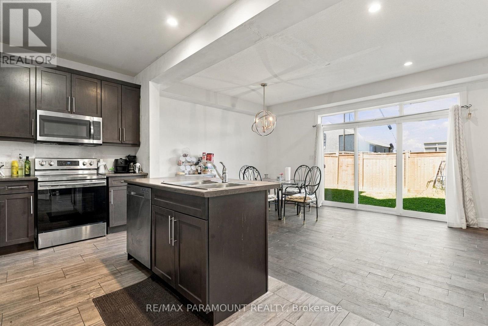639 BLACKACRES BOULEVARD - 7
