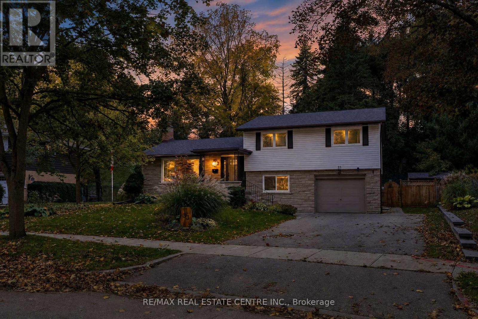 33 SHADYWOOD CRESCENT — photo 3