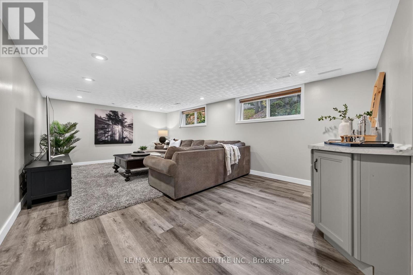 33 Shadywood Crescent, Kitchener, ON photo 32