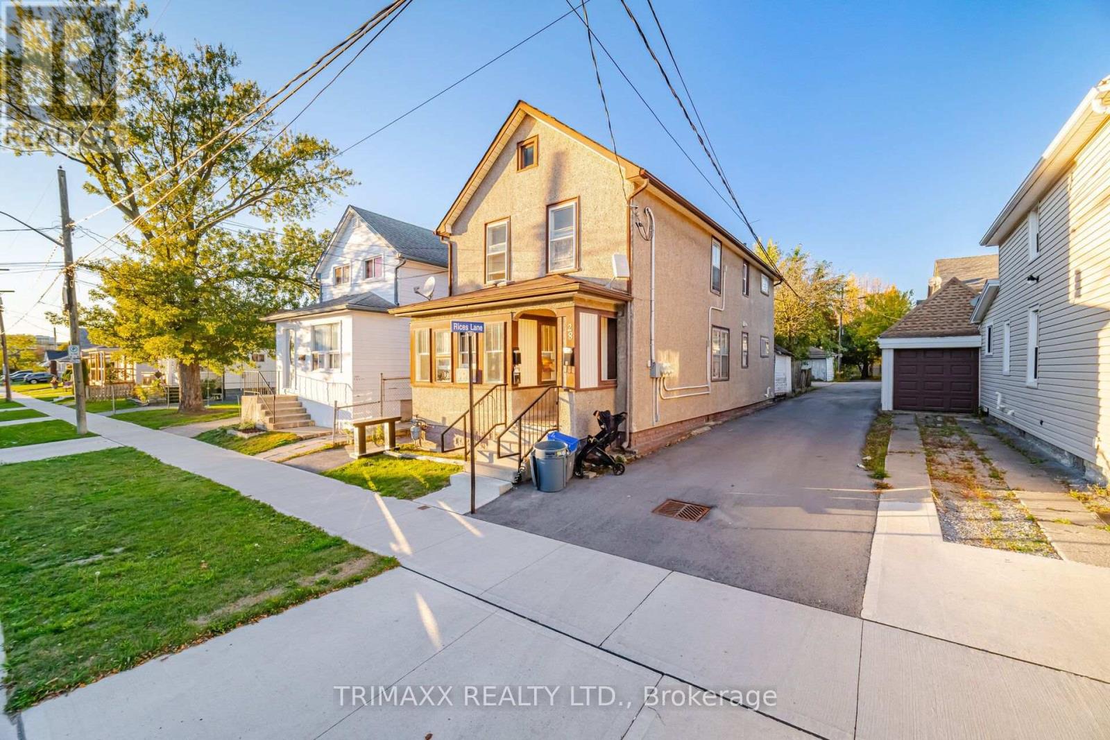 28 Fifth Street, Welland, ON photo 3