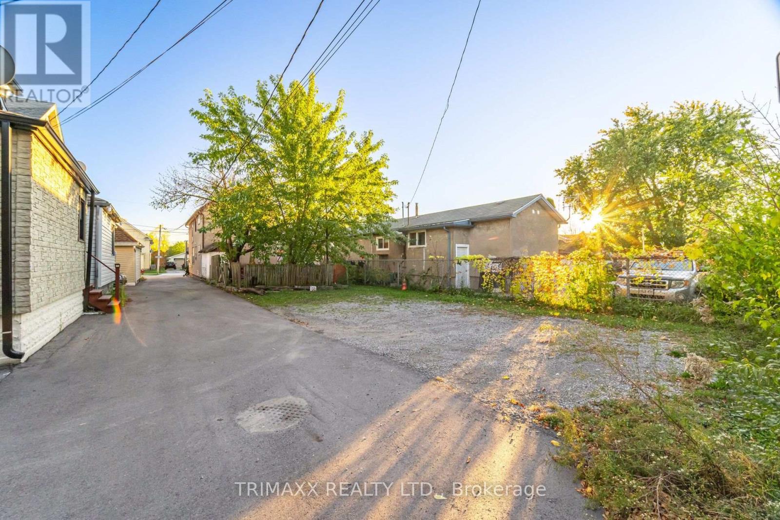 28 Fifth Street, Welland, ON photo 32
