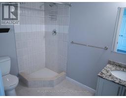 20 Emily Street, Parry Sound, ON P2A2P3 Photo 8