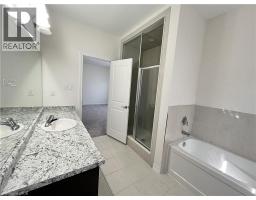 Great room - 6 Stauffer Road, Brantford, ON N3V0B1 Photo 10