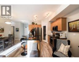 Foyer - 125, 2800 13 Avenue Se, Medicine Hat, AB T1A3P9 Photo 6