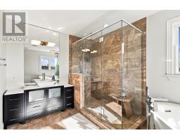 13 Cordelia Crescent thumbnail 29