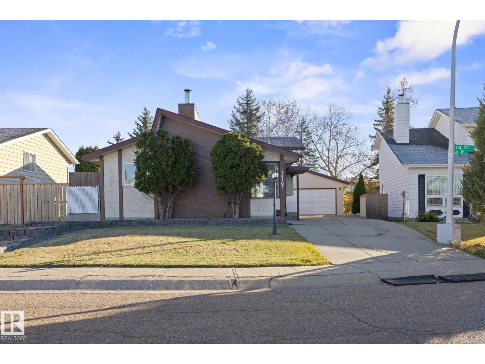 14107 114 Street NW, photo 43