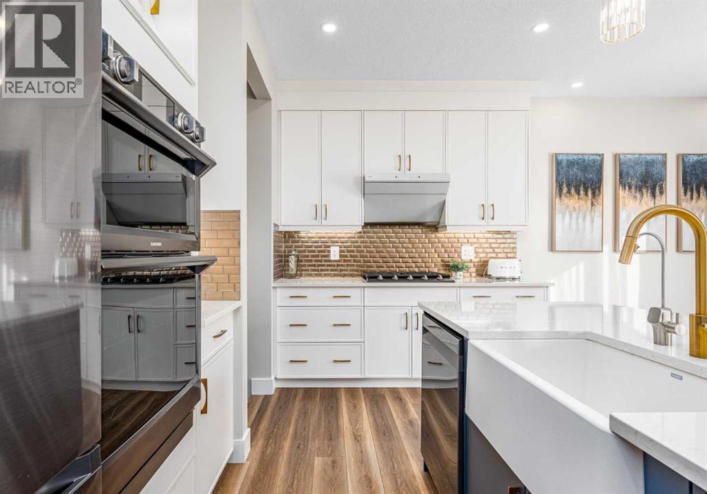 20 Carringham Heights NW, Calgary — photo 14