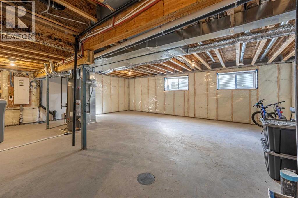 20 Carringham Heights NW, Calgary — photo 33